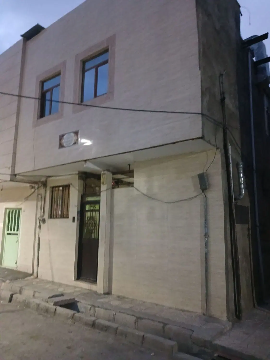 فروش فوری زیر قیمت منطق خانه ویلای شهرک امام حسین