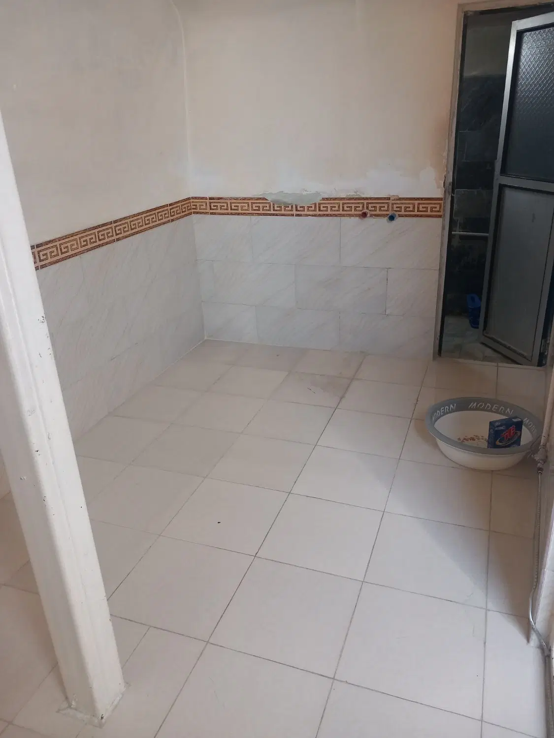 ۴۰ متری همکف محدوده میدان توحید