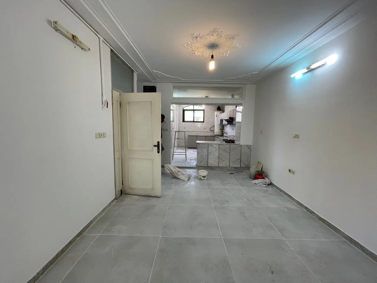 ۱۲۰ متری دو خواب اجاره ای مشتاق سوم