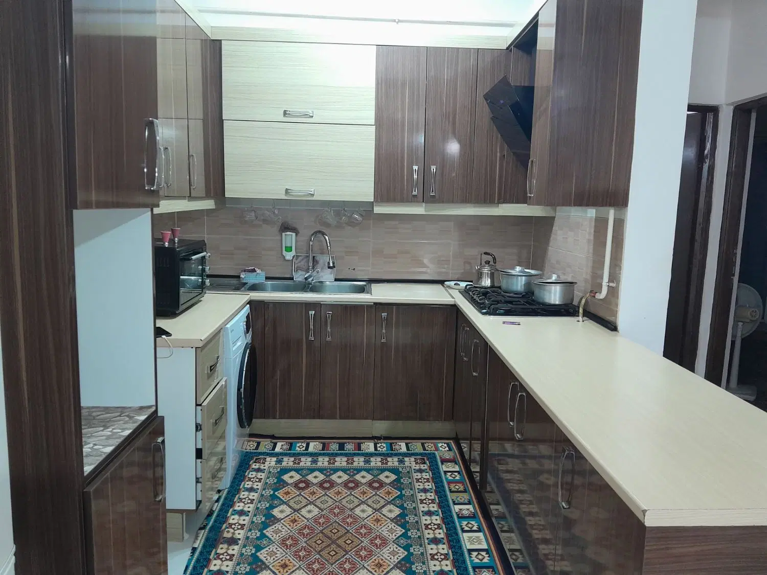 فروش همکف و طبقه اول