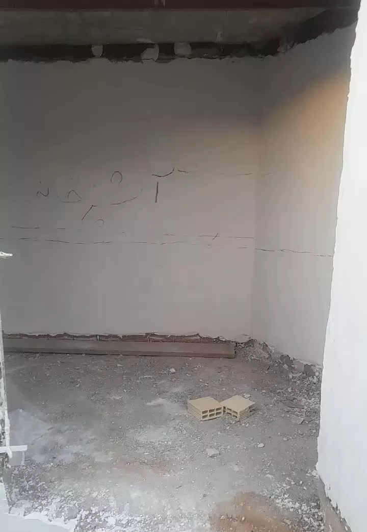خانه ۶۵متری نوسازنیمه کاره دوخواب دوبرنبش