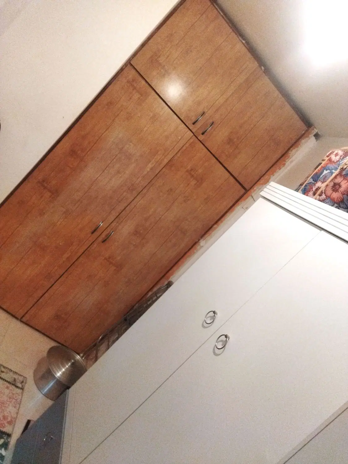آپارتمان هم‌کف دوخوابه با پارکینگ اختصاصی
