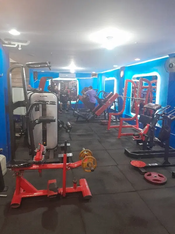 اجاره سالانه بوفه باشگاه