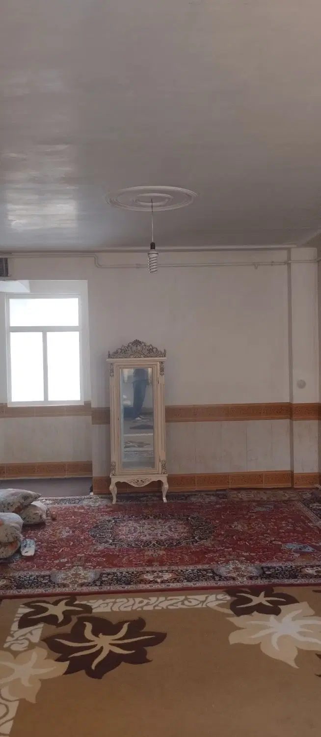 اجاره ۱۱۰ متری