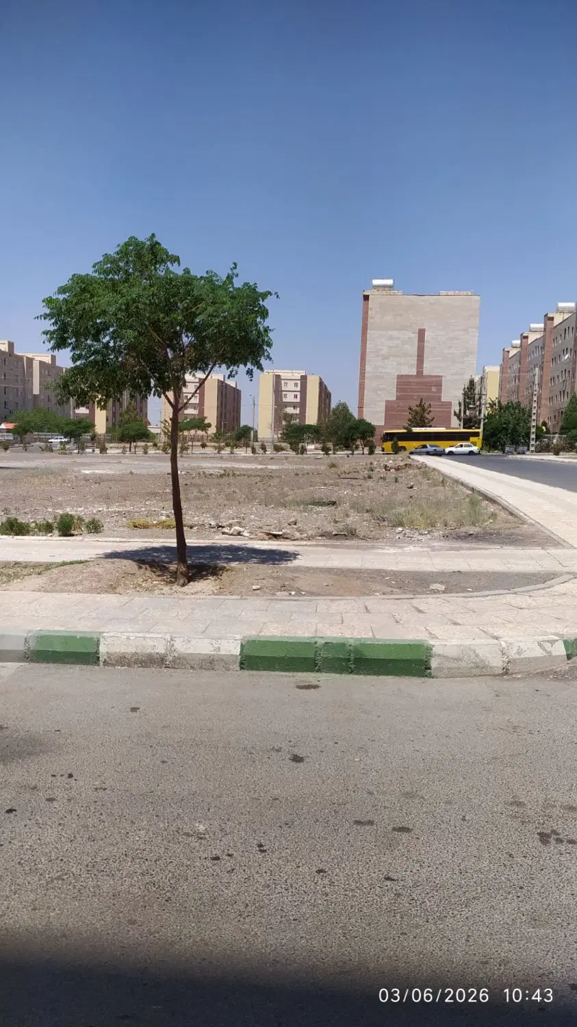 ۳۲۰۰ متر زمین فروشی با کاربری آموزشی در فاز ۴