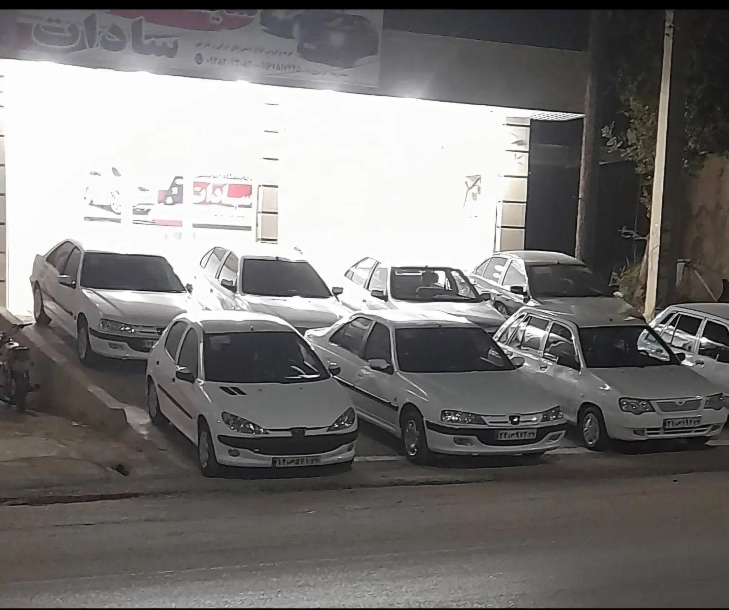 رهن و اجاره مغازه ۱۸۰ متر و ۱۸۰ متر انبار