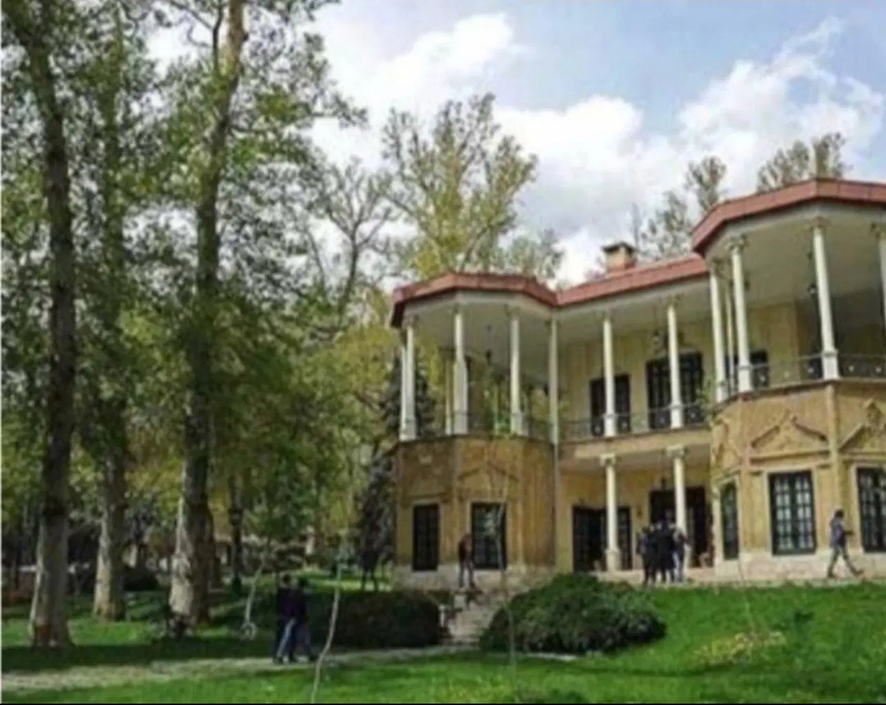 با مدیریت خانوم معین . فروش کلنگی صددرصد