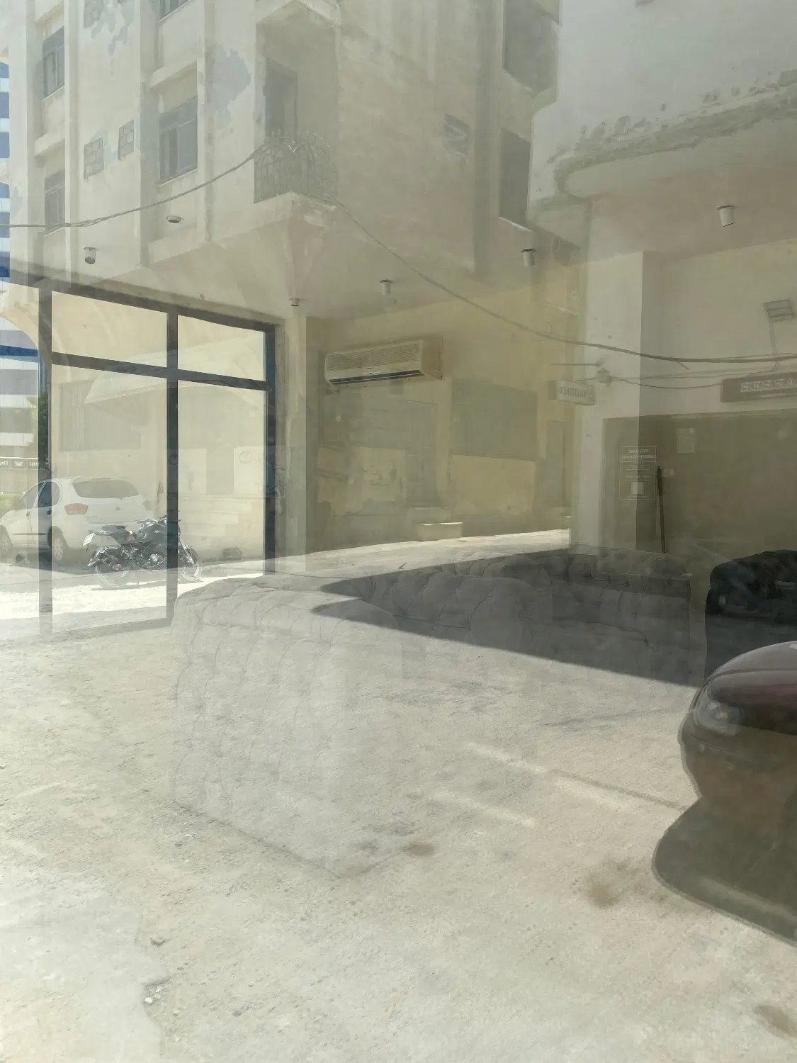 رهن و اجاره مغازه سی متری در نخل ذرین