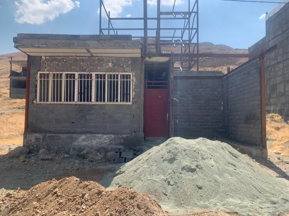 خانه دوشان منبع آب