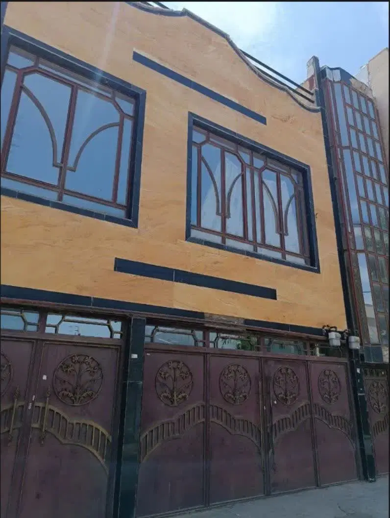 پارکینگ ۵۰ متری