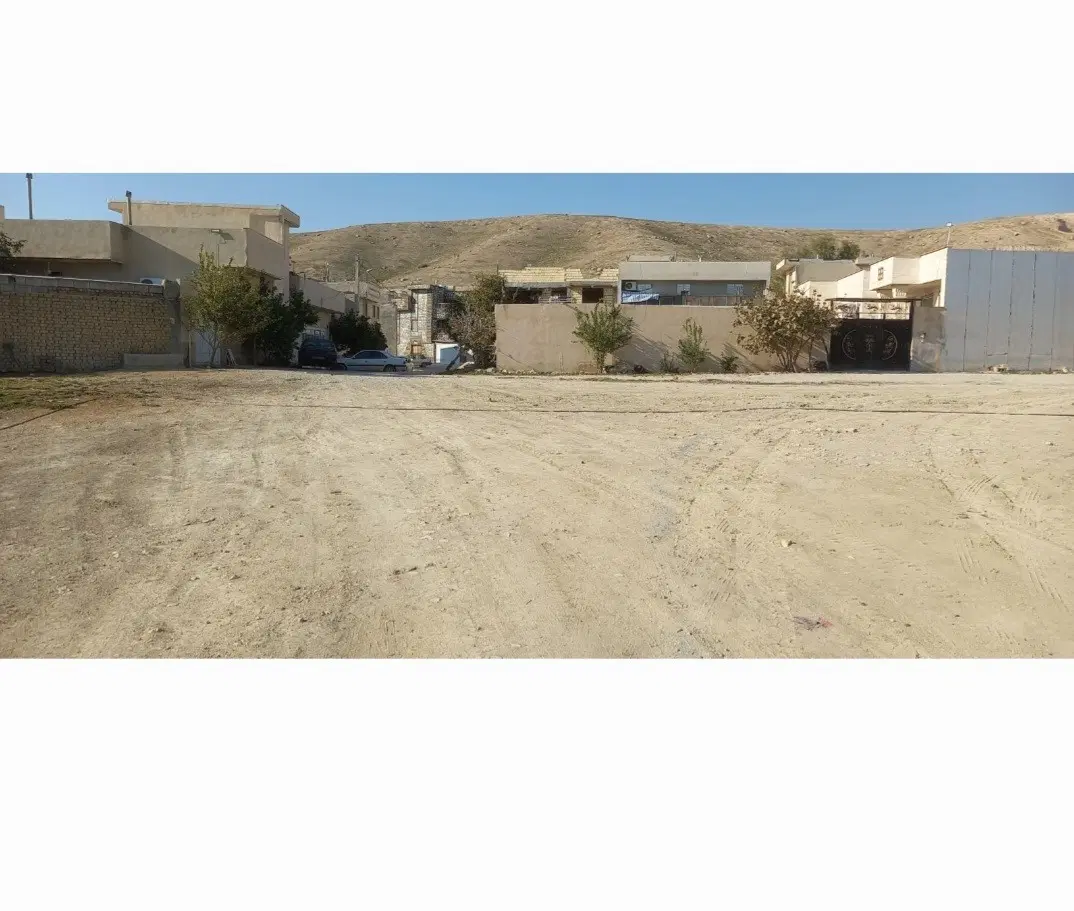زمین دو نبش