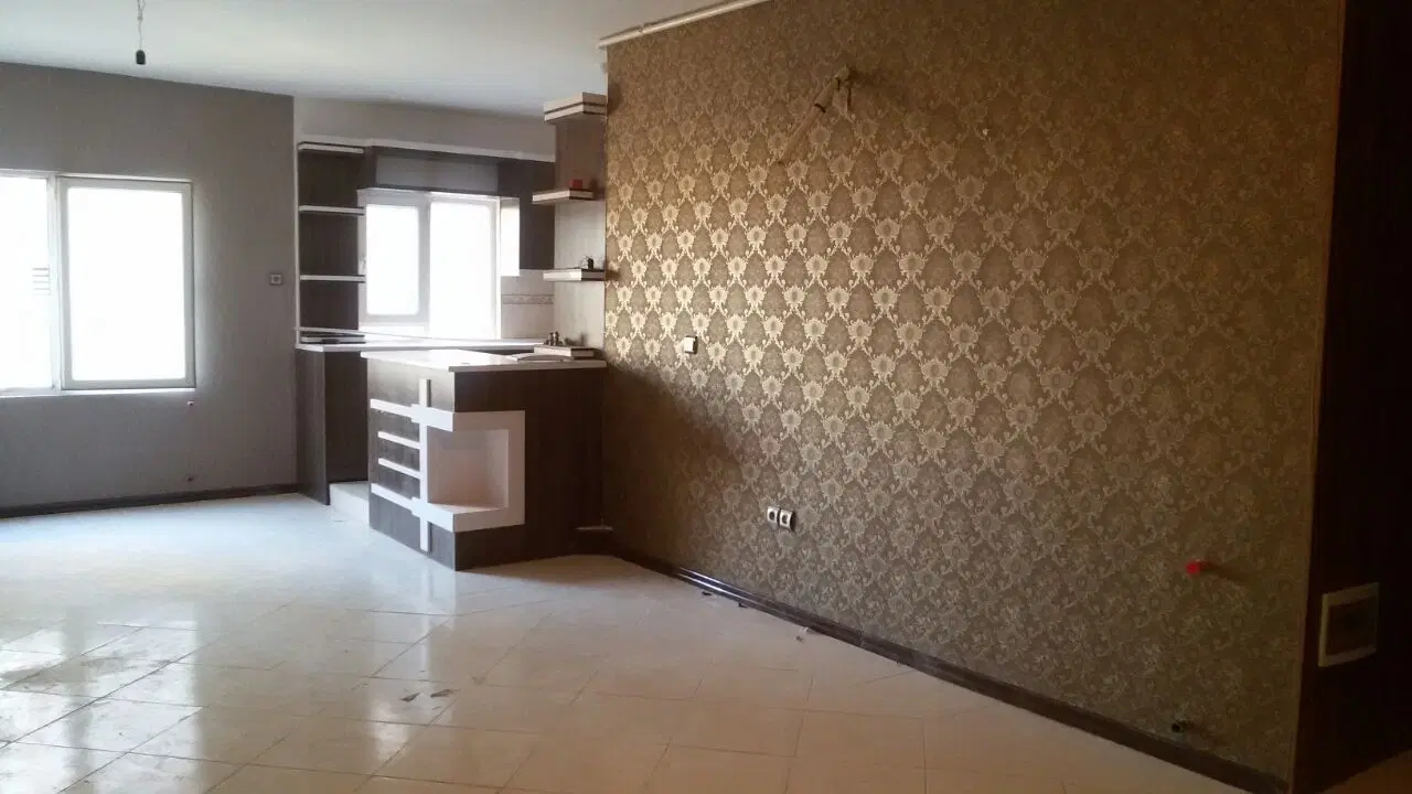 برج دوقلوی بهارستان ۱۰۵ متری