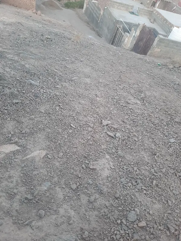 زمین فروشی