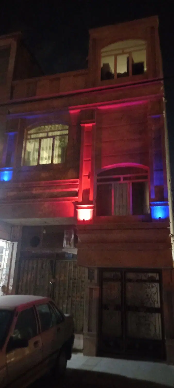 خانه دو طبقه بلوار بیمارستان مفتح