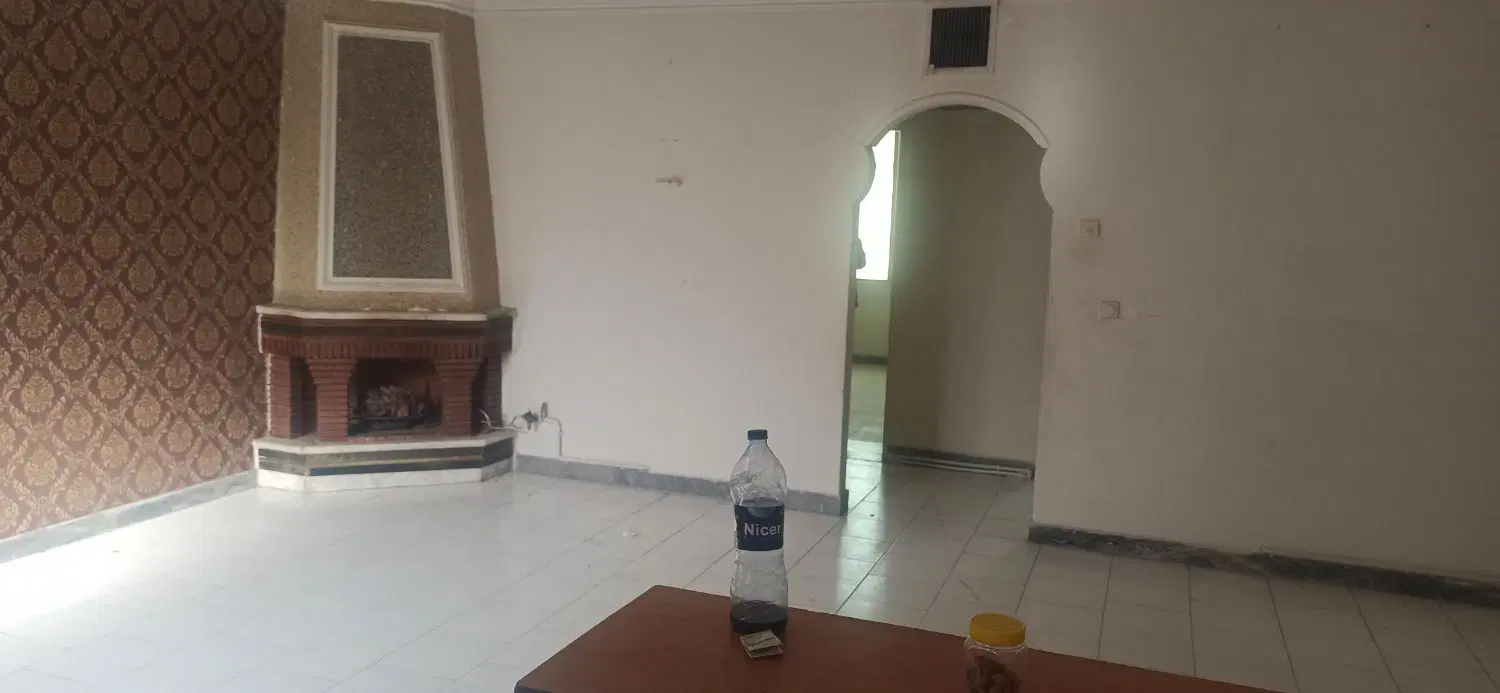 ۸۰ متر در شاخه اصلی