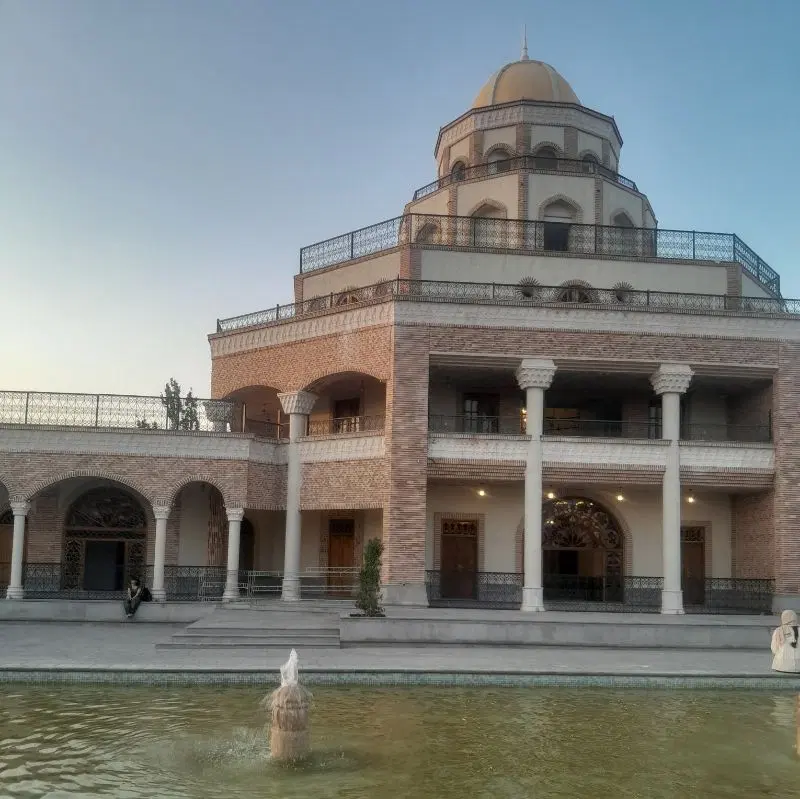 فروش حیاط در گلکار