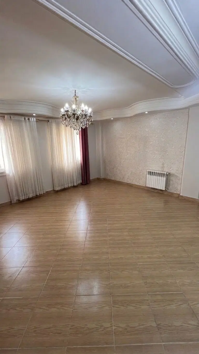 اجاره ۱۲۰ متر آپارتمان در گلسار (خیابان ۱۲۲)