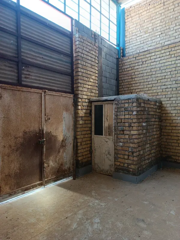 کارگاه100متری کف کاشی