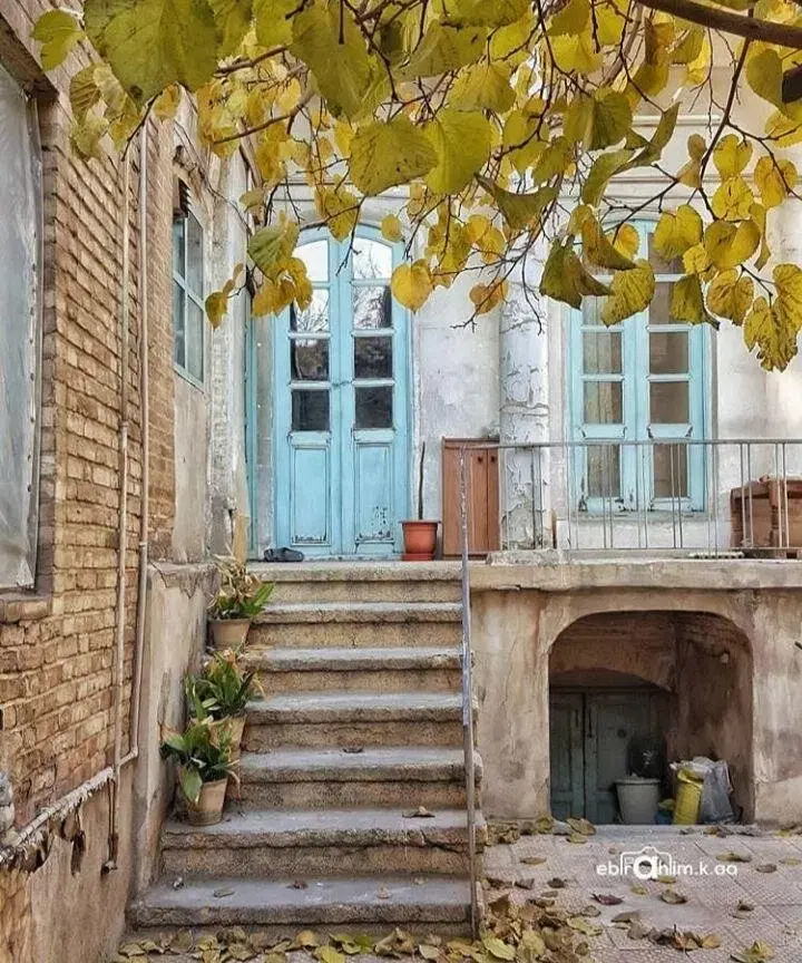 ۲۵۱ متر کلنگی