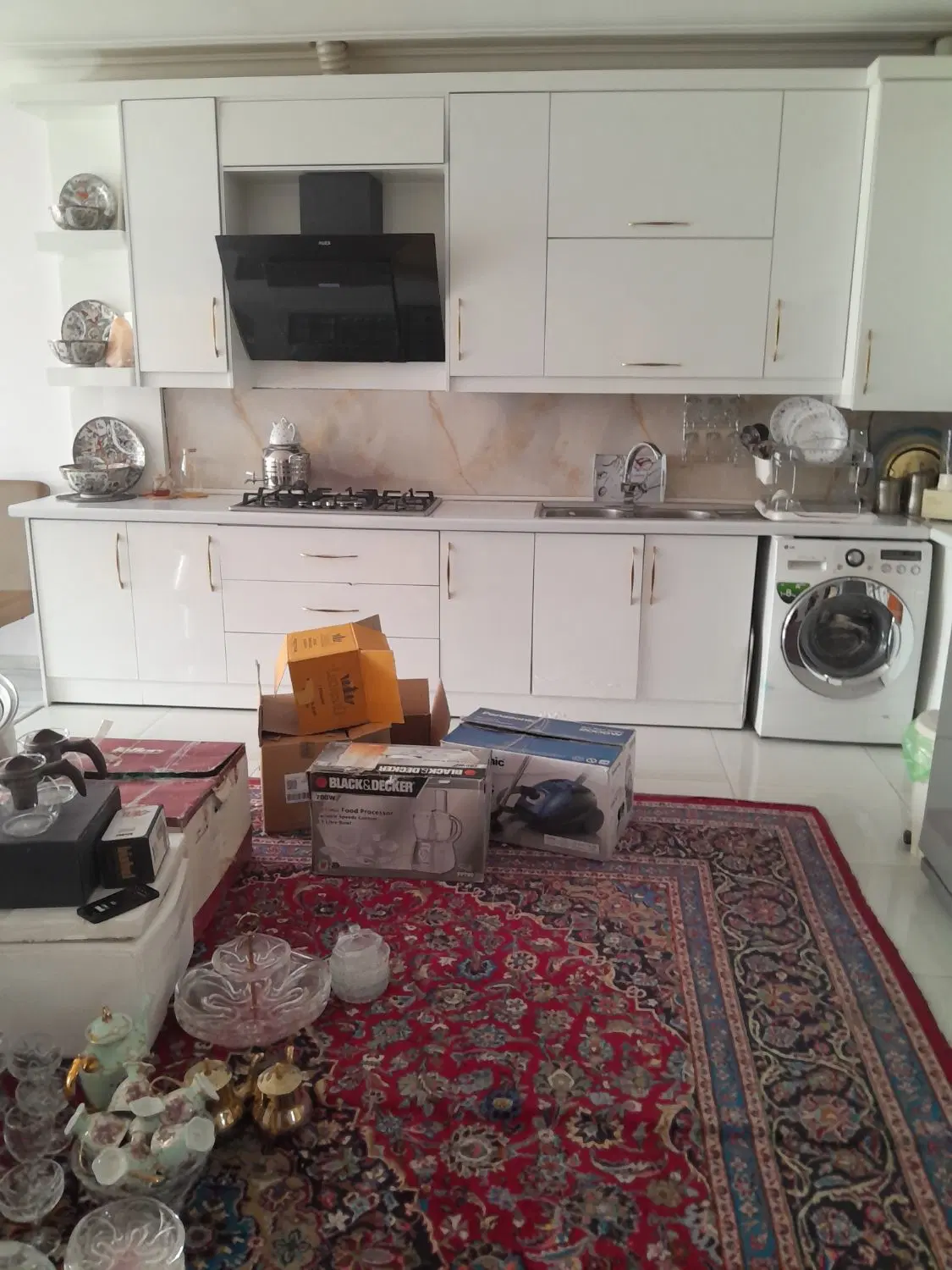 ۱۶۰ متر ۳ خواب طبقه دوم تک واحدی بی واسطه