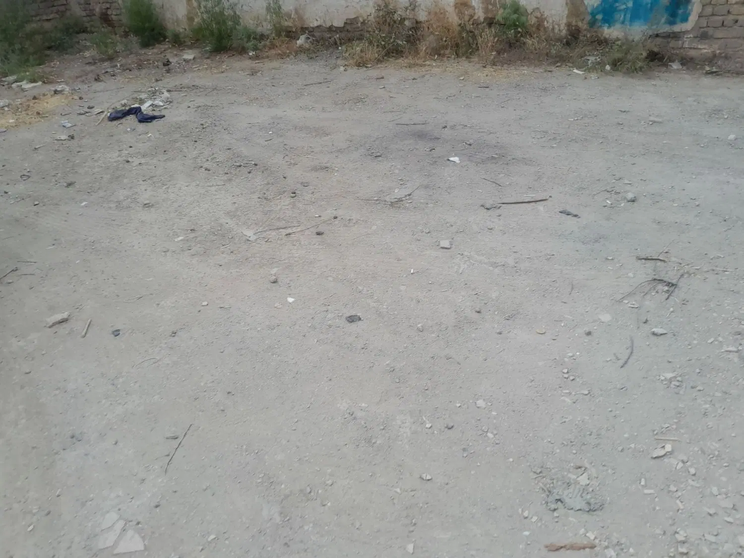 زمین مسکونی ۱۰۰ متر