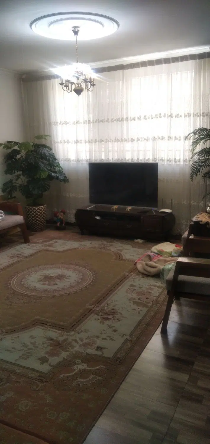اجاره واحد همکف واقع در شهرک غرب125متر2خواب