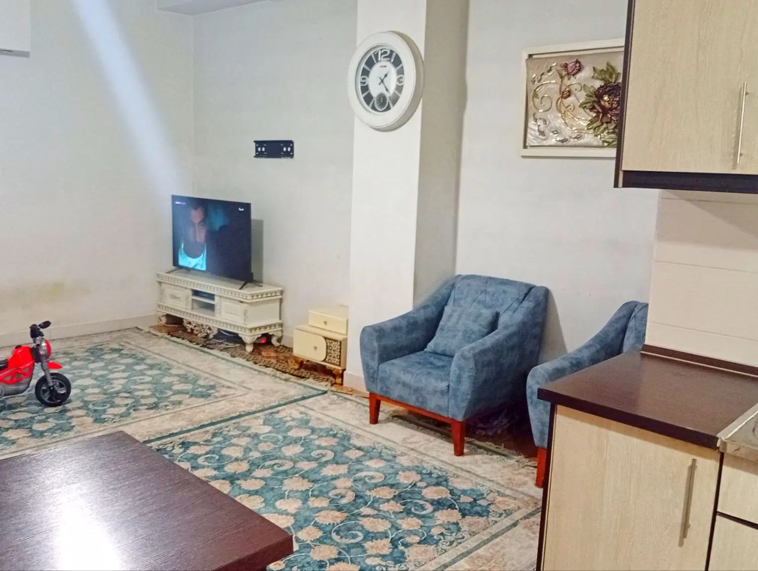فروش ۶۵ متری چهاراه رجایی