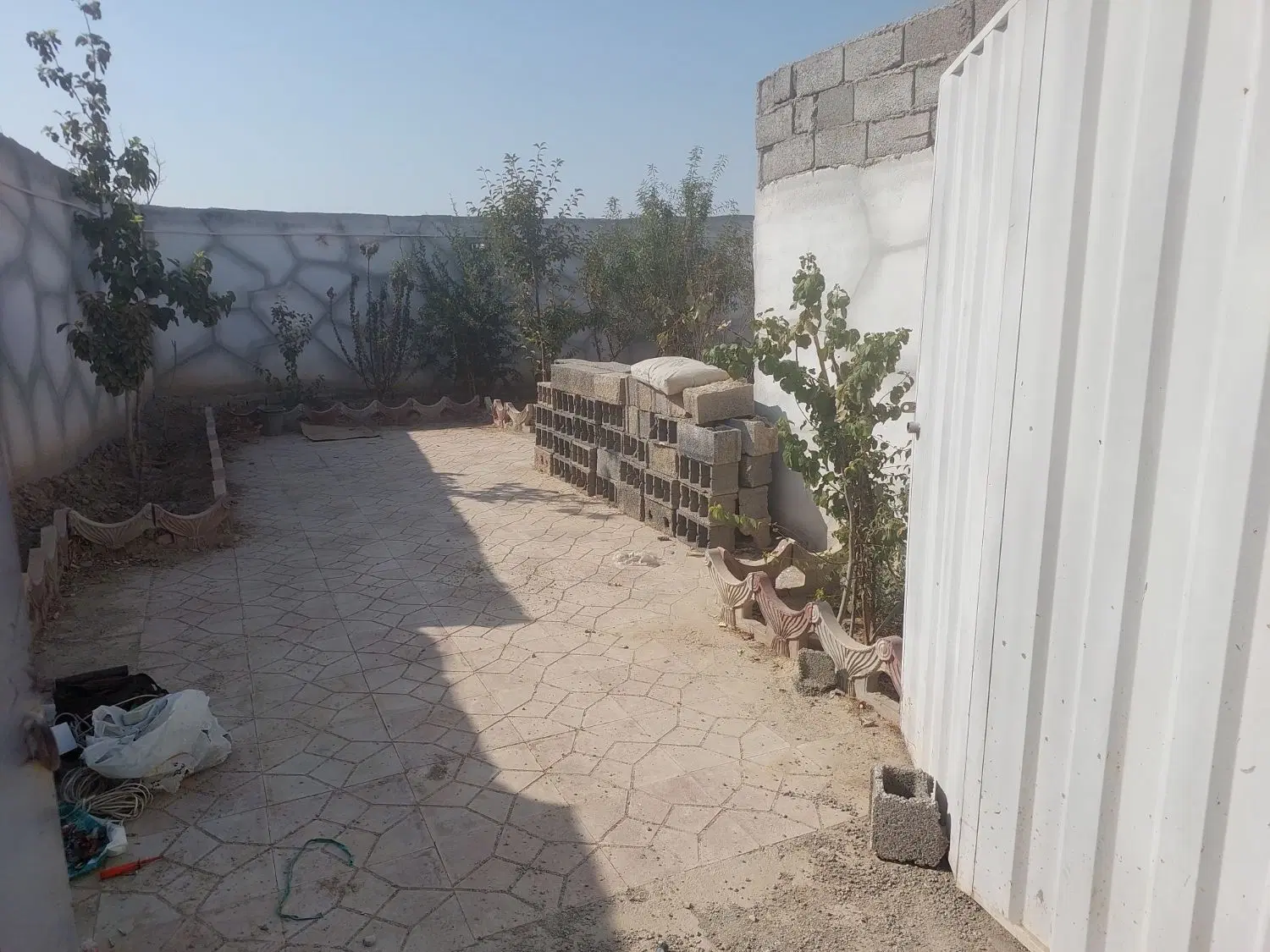باغچه در حصار مهتر رباط کریم