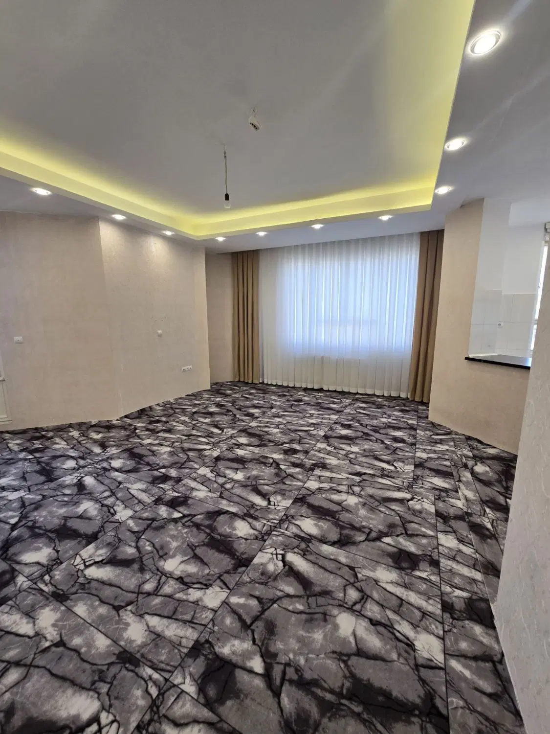اپارتمان 71متری شهرک اندیشه برخیابان املاک ائل سون