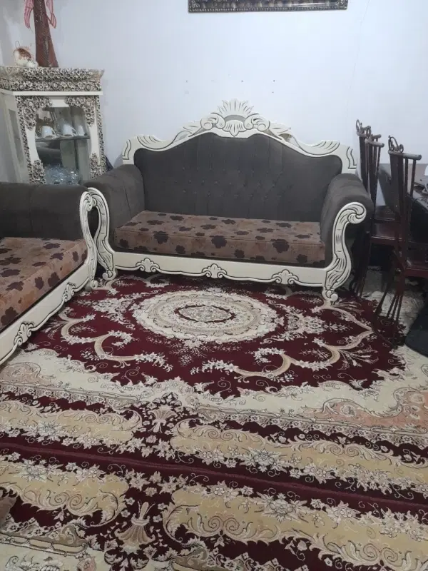 حیاط ۷۰متری دو طبقه پاسداران (حیدر آباد)