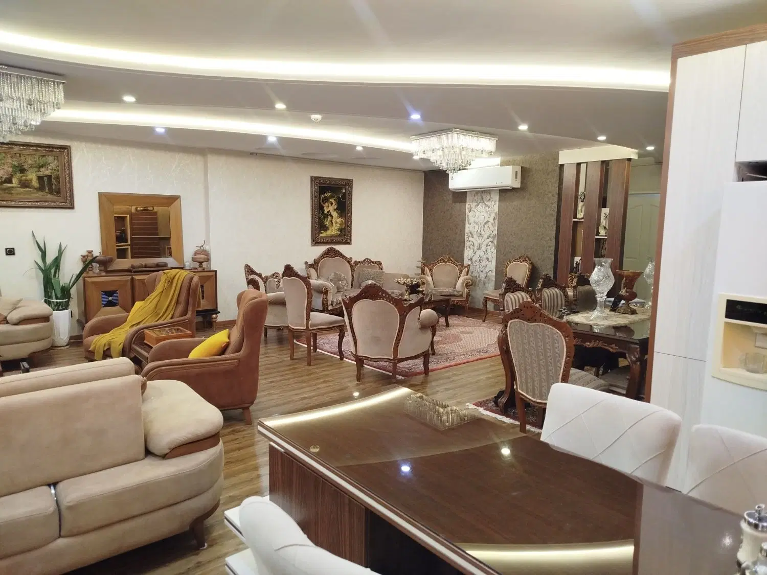 آپارتمان۳خواب شمالی تک واحدی رکنی