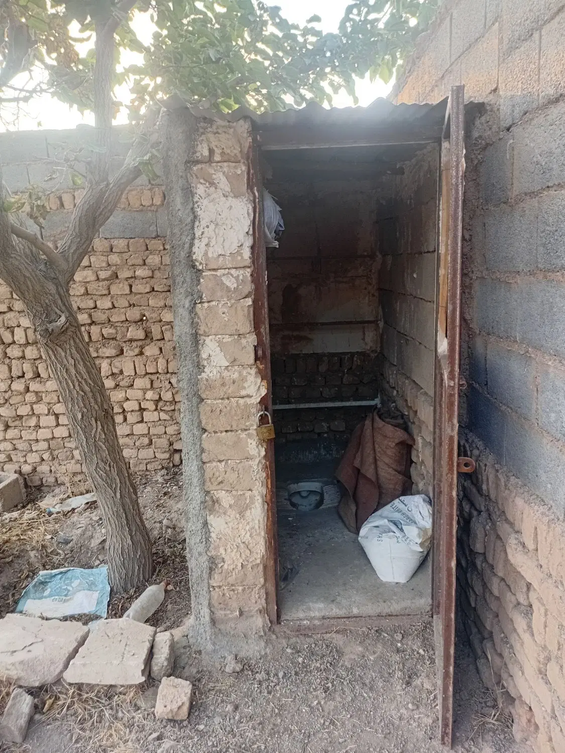 باغچه ۲۵۰ متری