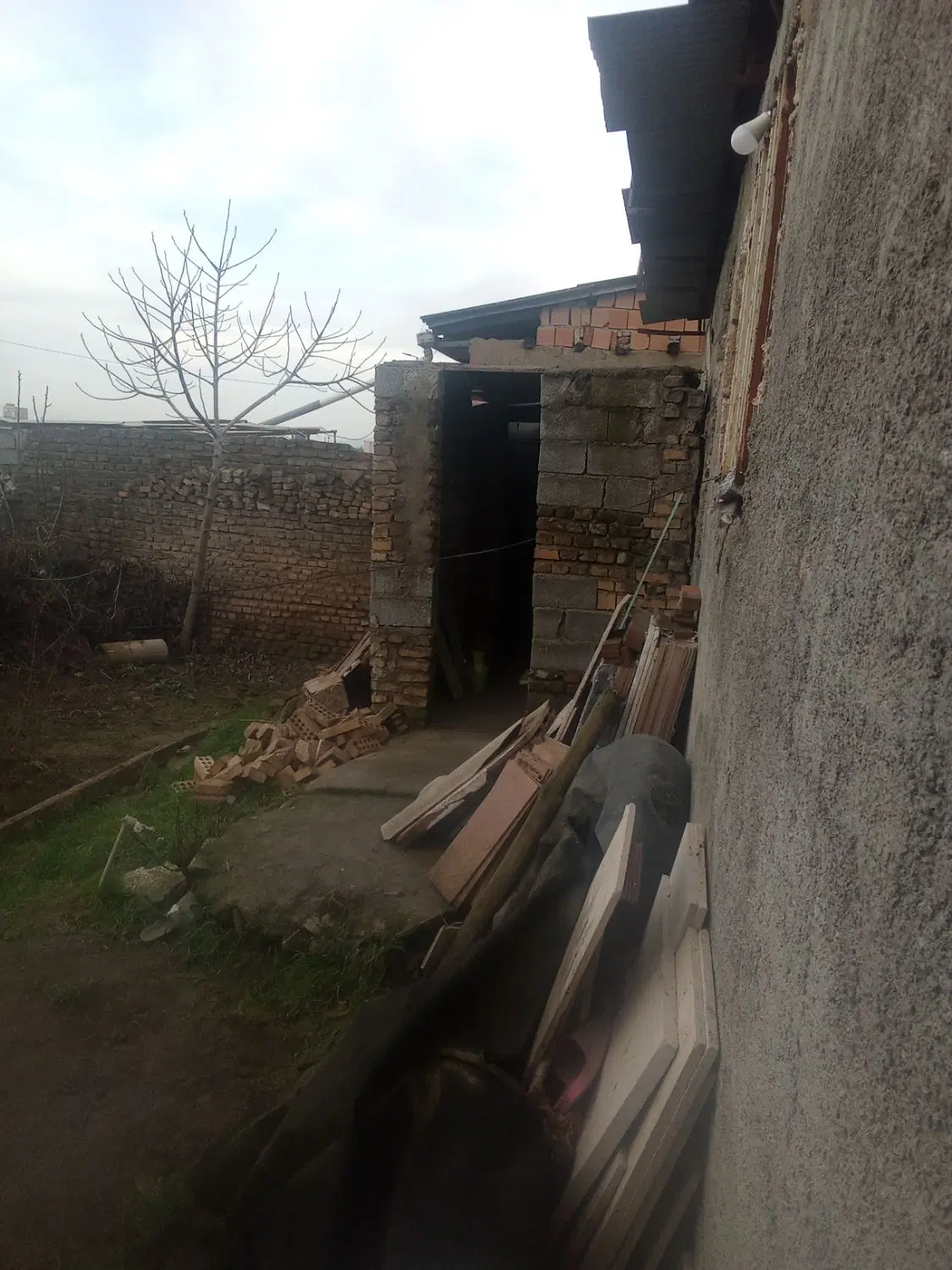 خانه ویلایی تازه ساخت71متره بدون امتیاز آب برق گاز