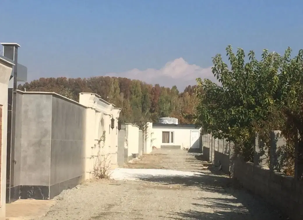 ۶۰۰ متر  سهیلیه مهستان