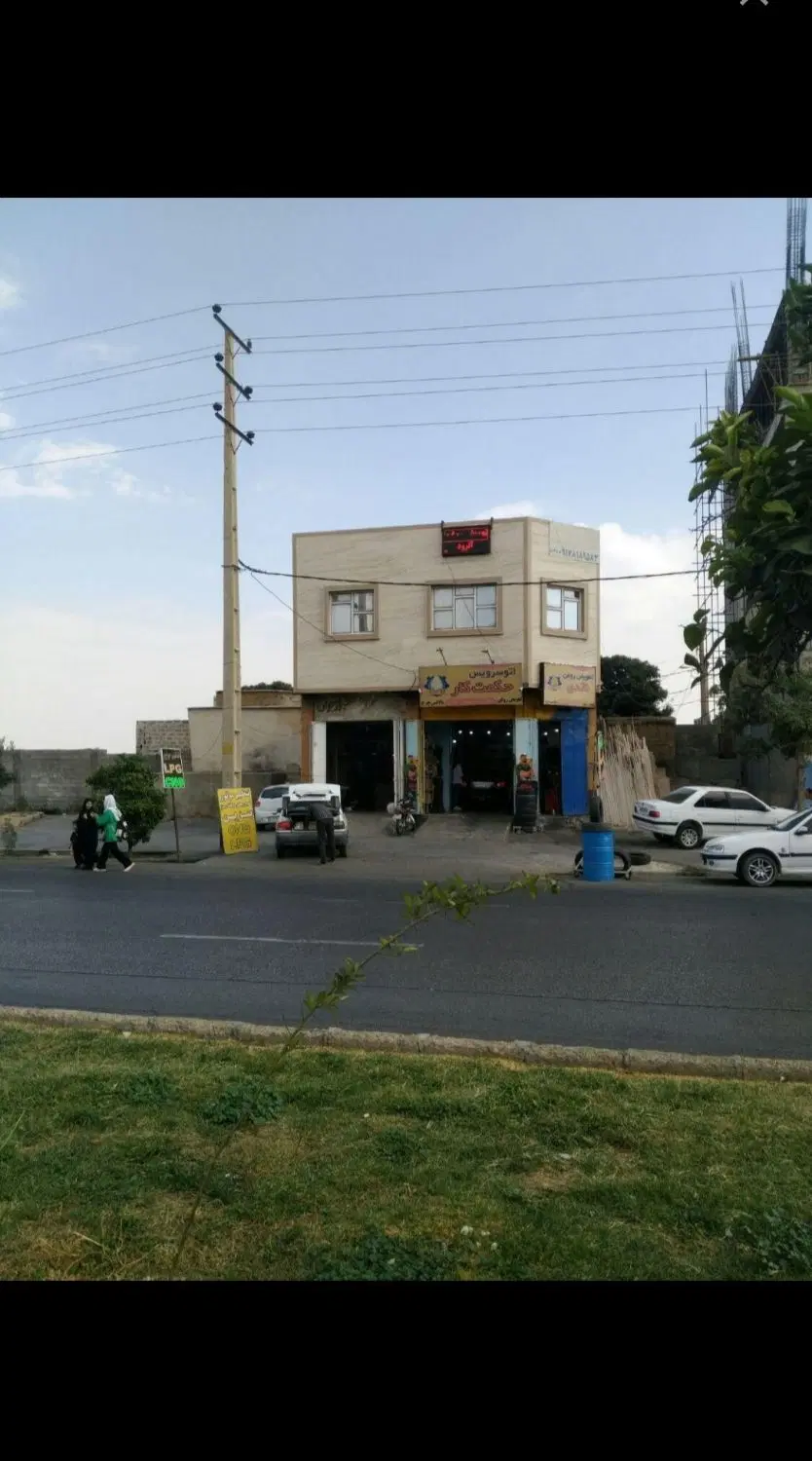 فروش ملک تجاری مسکونی در خیابان احمدی شمالی