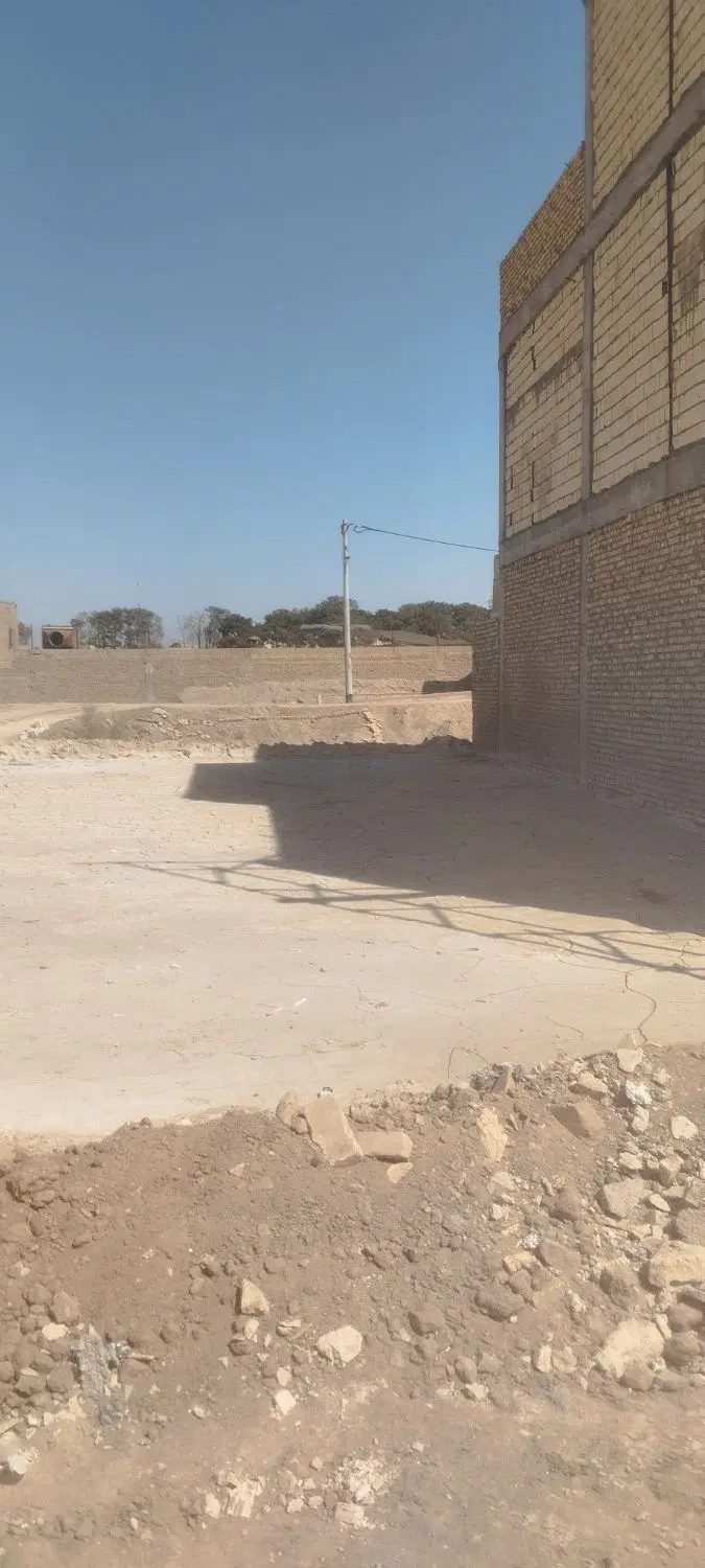 زمین باغی ۶۰۰ متر به فروش میرسد