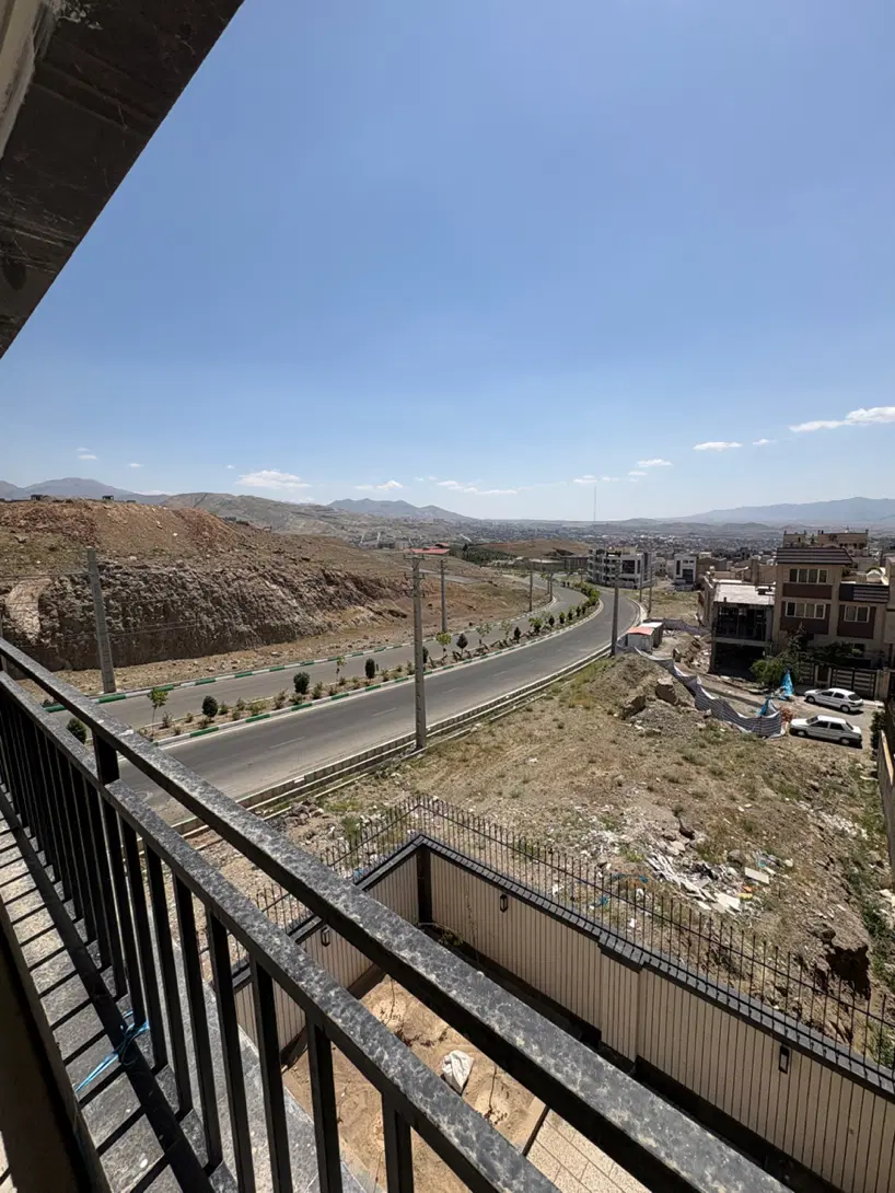 ۱۴۹متر ۳خواب ویلایی نوساز(حمیدورمقانی وکیل ملکی)