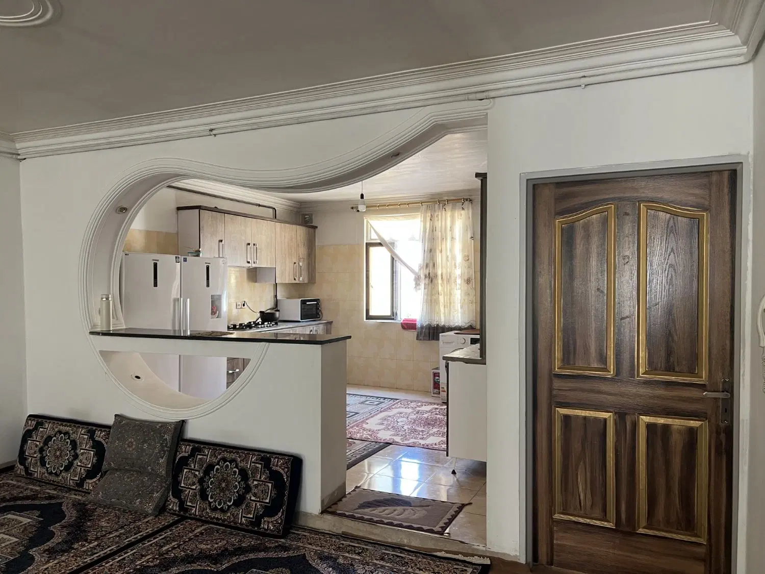 اجاره خانه طبقه دوم، میدان شاهد