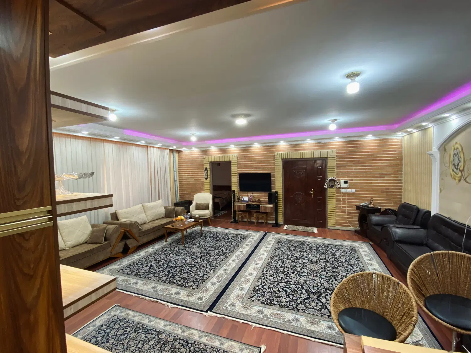 فروش اپارتمان دو طبقه گرجی