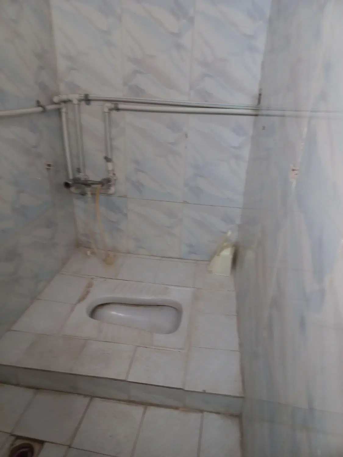 منزل فروشی درشهر خوش اب وهوای نیشابور