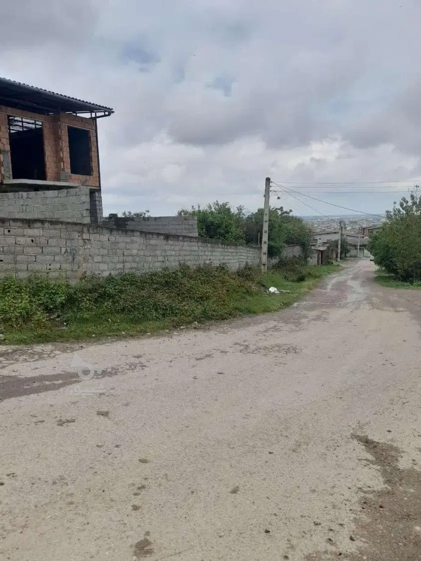 زمین مسکونی
