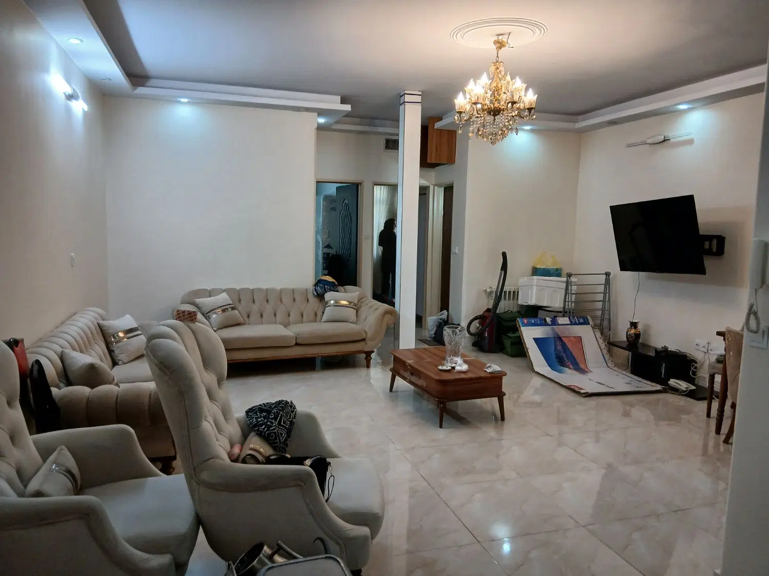 واحد اجاره ای ۸۰ متری ۲ خواب