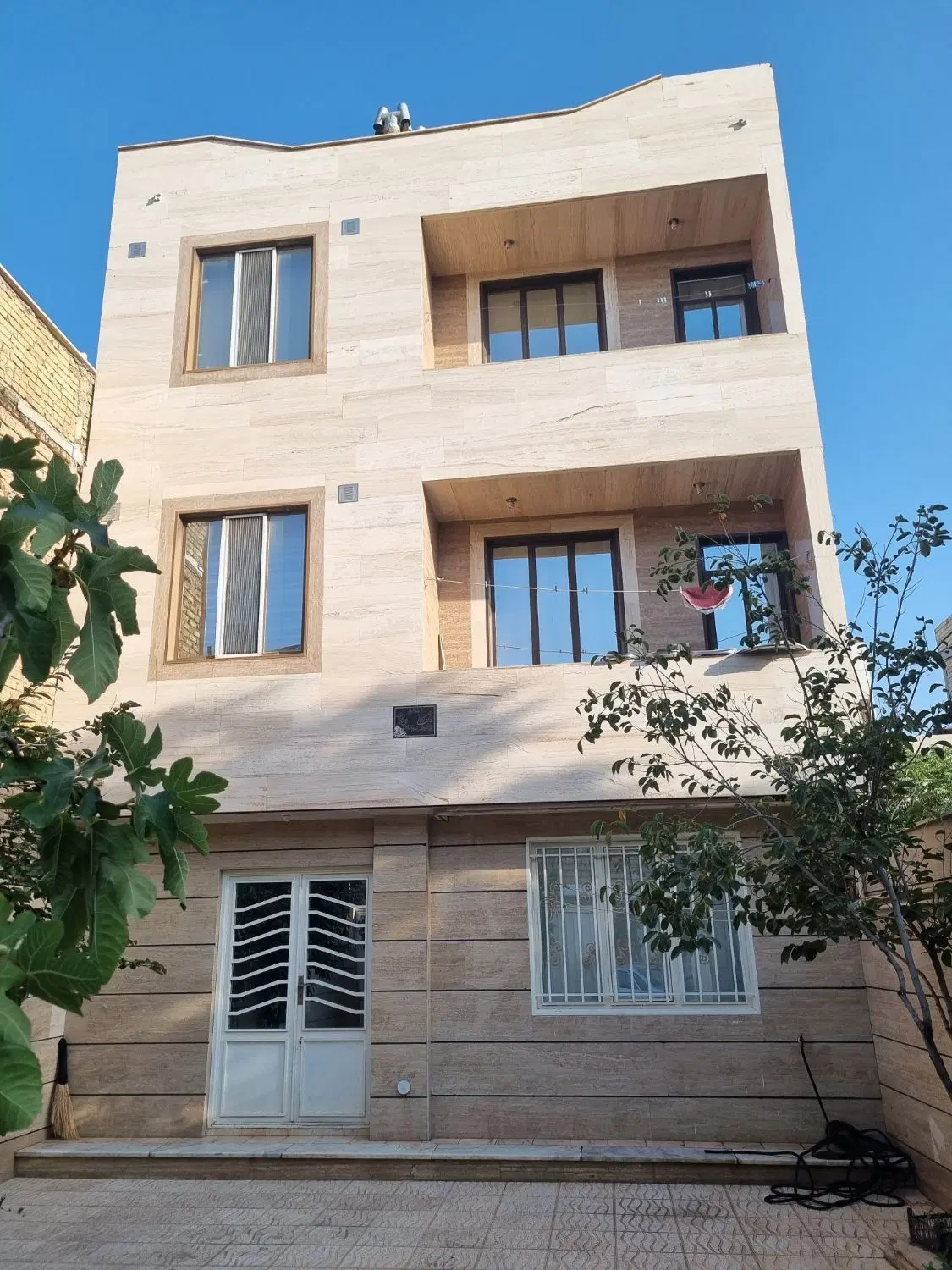 اجاره یک واحدمسکونی