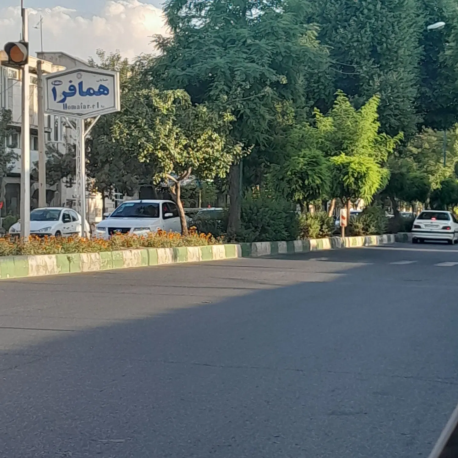 زمین به مساحت 180متری بر خیابان 20 متری همافر