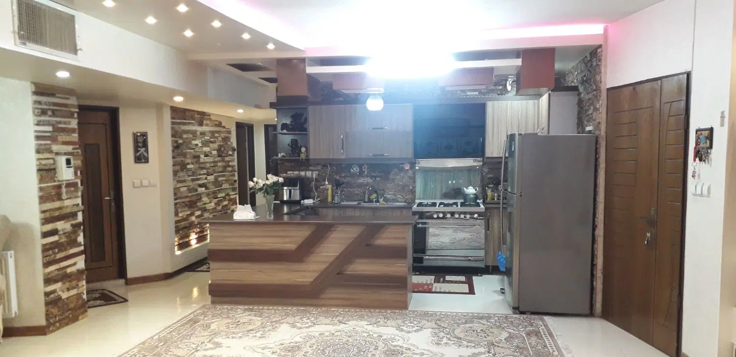 دوخوابه پروین
