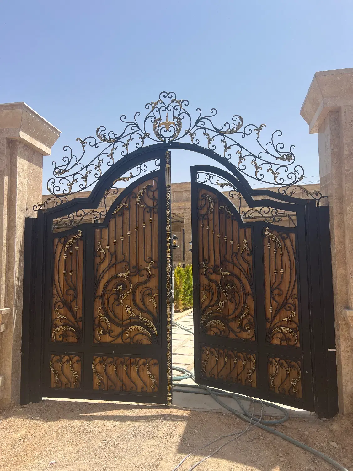 باغ لوکس کهمره سرخی بهترین مجموعه