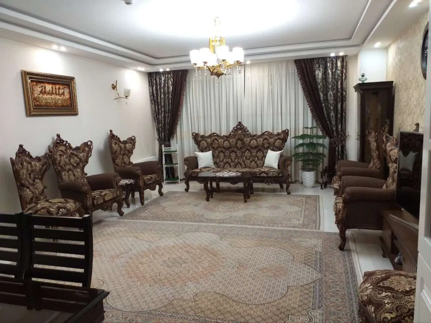فروش آپارتمان سه خواب بسیار شیک