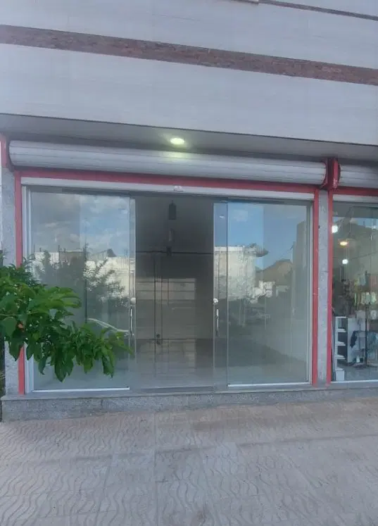 اجاره یک باب مغازه ۴۰متری در خیابان ولیعصر