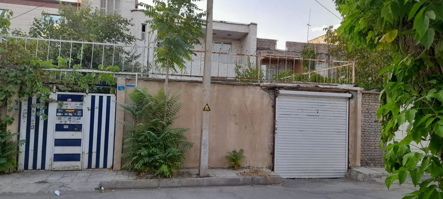 فروش ملک ویلایی دو طبقه