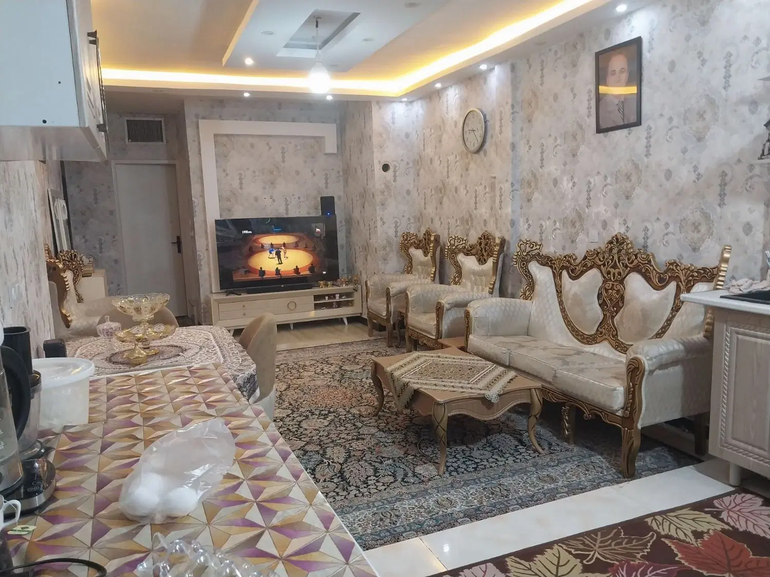 فروش واحد ۶۴ متری